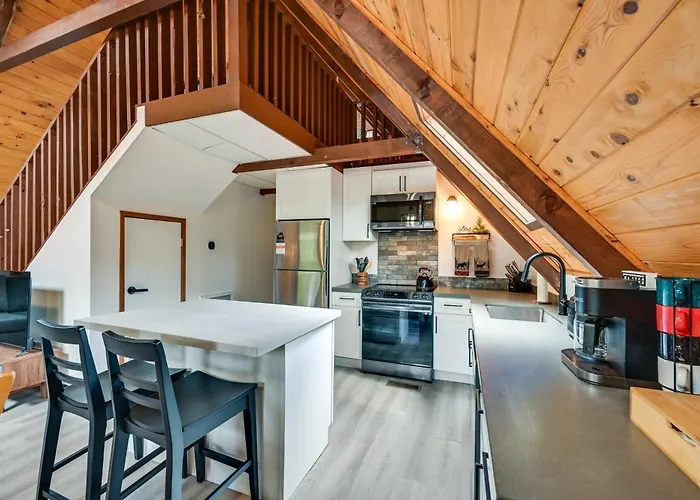 Deck & Grill: A-frame In Munds Park! * Munds Park
