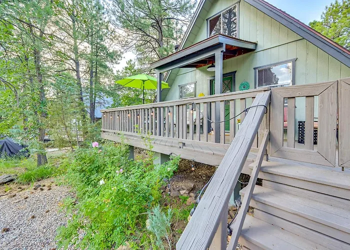Dom wakacyjny Deck & Grill: A-frame In Munds Park! Munds Park