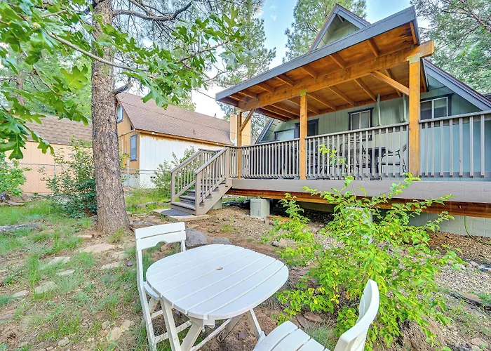 Dom wakacyjny Deck & Grill: A-frame In Munds Park! Munds Park