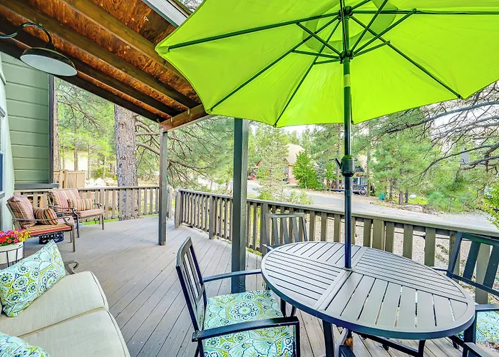 Dom wakacyjny Deck & Grill: A-frame In Munds Park!